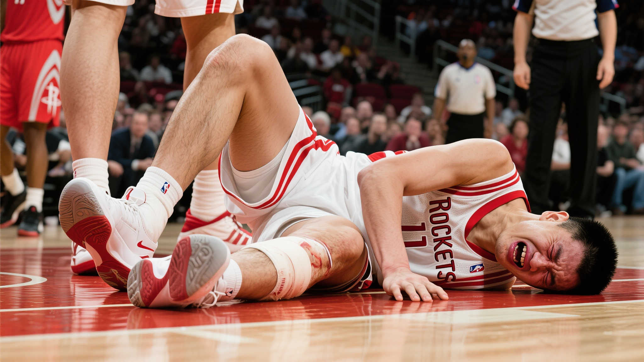 姚明NBA6亿薪资是否透支健康?5张照片揭开真相 姚明NBA6亿薪资是否透支健康?5张照片揭开真相